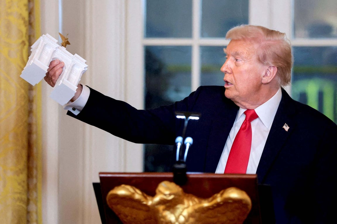 Developer z Bílého domu. Trumpův „Arch de Trump“ oslaví triumf ega