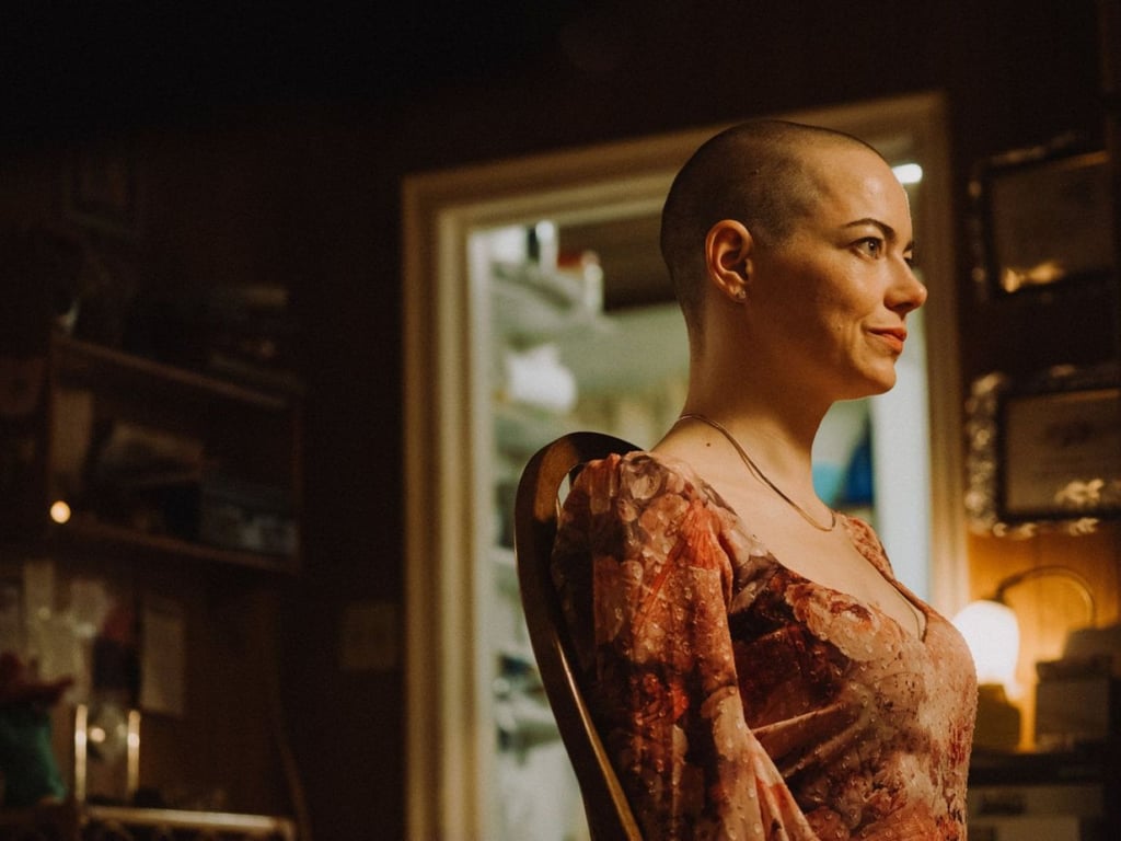 Nenechte si ujít: Komedie Bugonia od vizionářského režiséra nebo mexická písničkářka