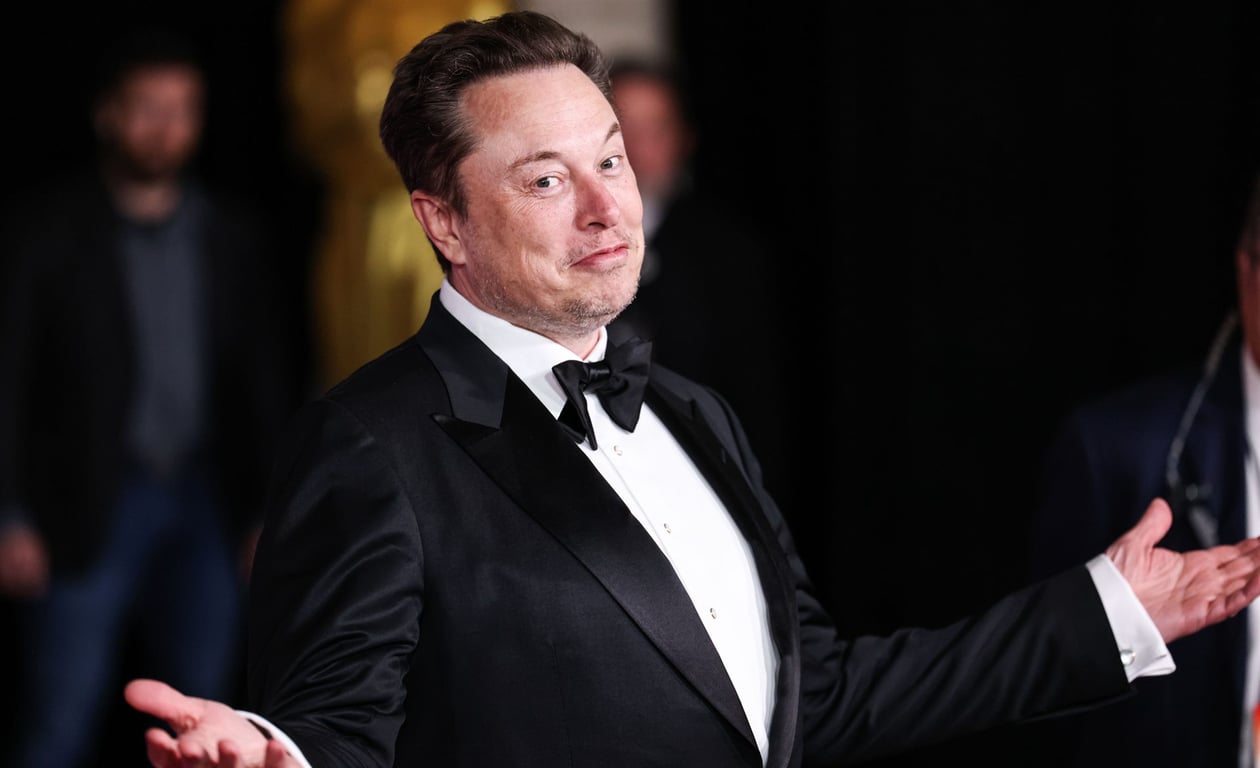 Musk útočí na Wikipedii. Chce ji nahradit vlastním výtvorem