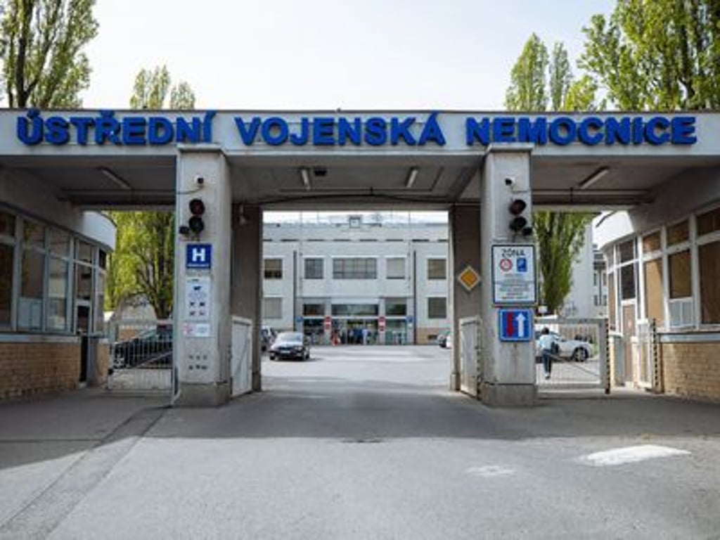 Kontrola v Ústřední vojenské nemocnici našla chyby v dodržování předpisů o zakázkách