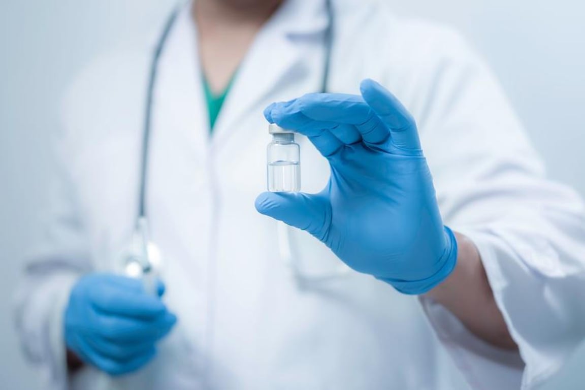 Běžná infekce se změnila v horor. Ženě po antibiotikách museli amputovat prsty