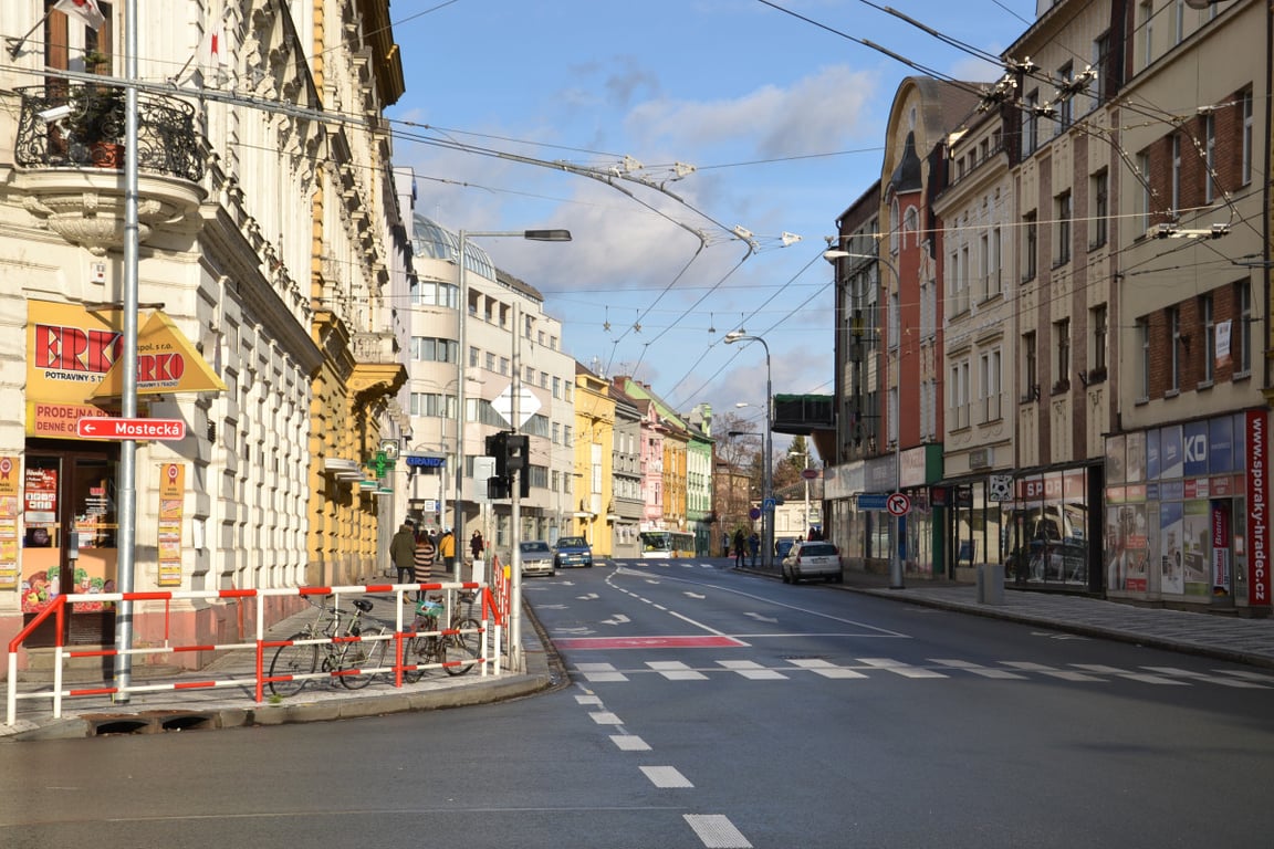 Bývalé hradecké Erko hledá nového nájemce. Původní obchod šel do pronájmu
