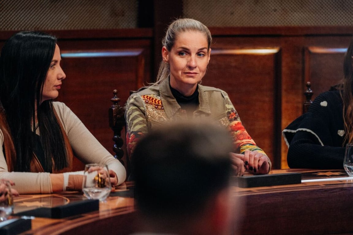 Mordor ve Zrádcích. Miu už kvůli jejím rozhodnutím proklíná i štáb