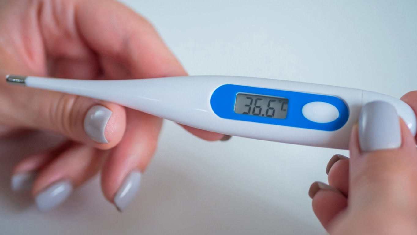 Digitální teploměr nelže, jen ho většina lidí používá špatně. A právě proto často ukazuje nebezpečně mylné hodnoty