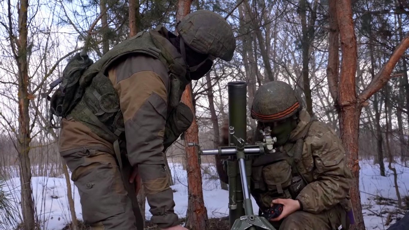 Zdá se to nevyhnutelné, Rusové jsou blízko k získání strategického města, zatímco Toreck a Časiv Jar už skoro padly