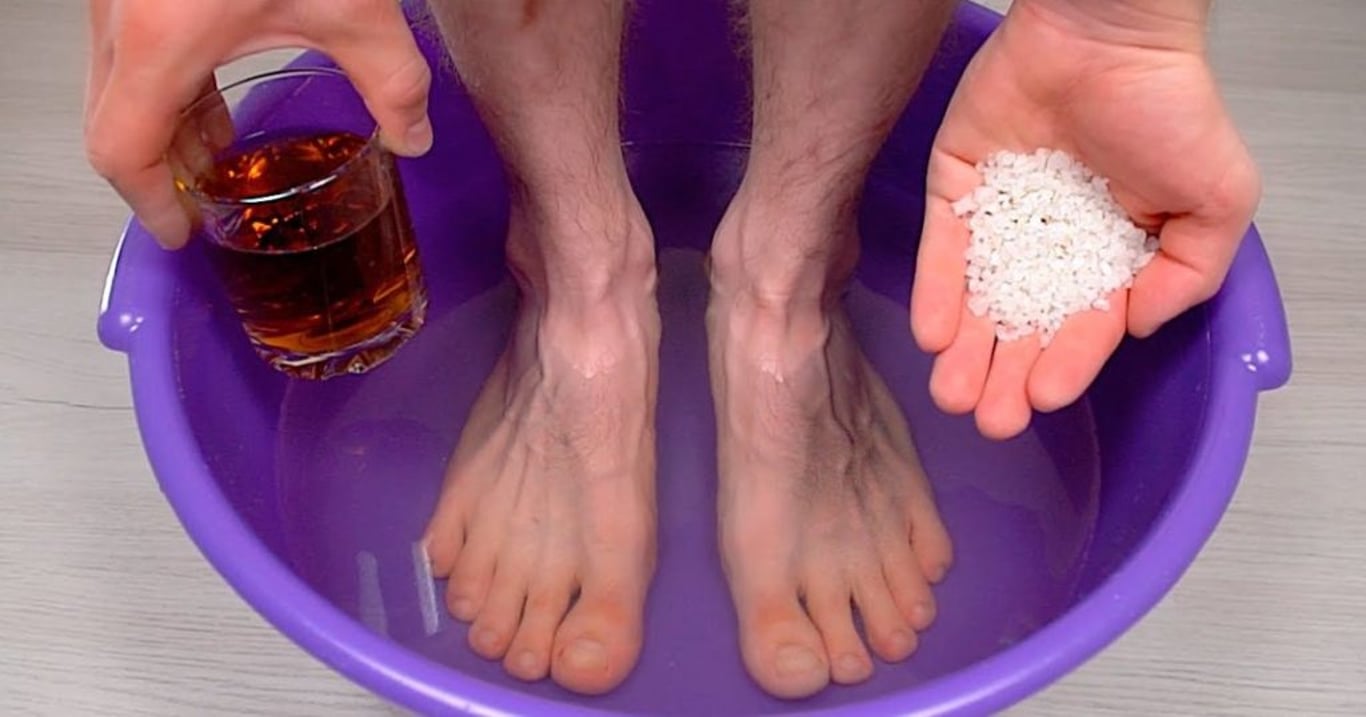 vodní lázeň na nohy