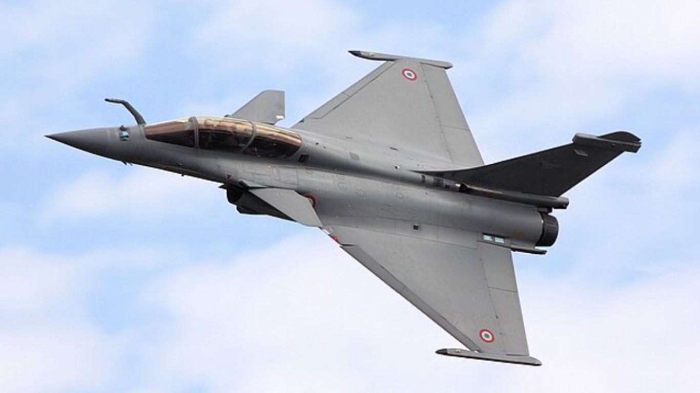 Dassault vyrobil 300. stíhačku Rafale, program dál zrychluje