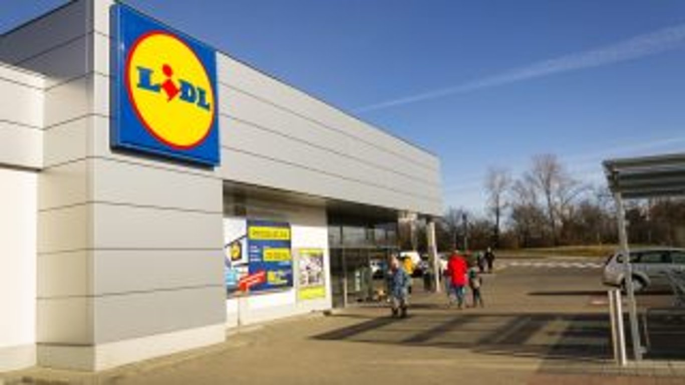 Zjistilo se, jakou mají mzdu zaměstnanci v Lidlu. Takové peníze nikdo nečekal, jde o slušné částky