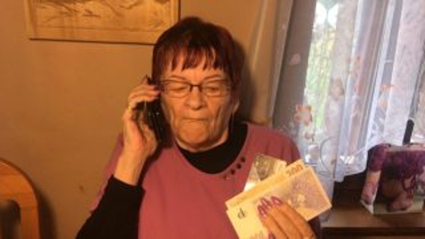 Pozor: Jediný telefonát a rázem přijdete o všechny své peníze. Hrozí to i vám, stalo se to už spoustě Čechů