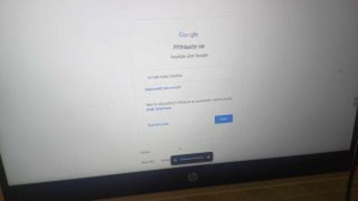 Čechům chodí falešné e-maily, které se vydávají za úřední. Vyplnění citlivých údajů může vést k prázdnému bankovnímu kontu