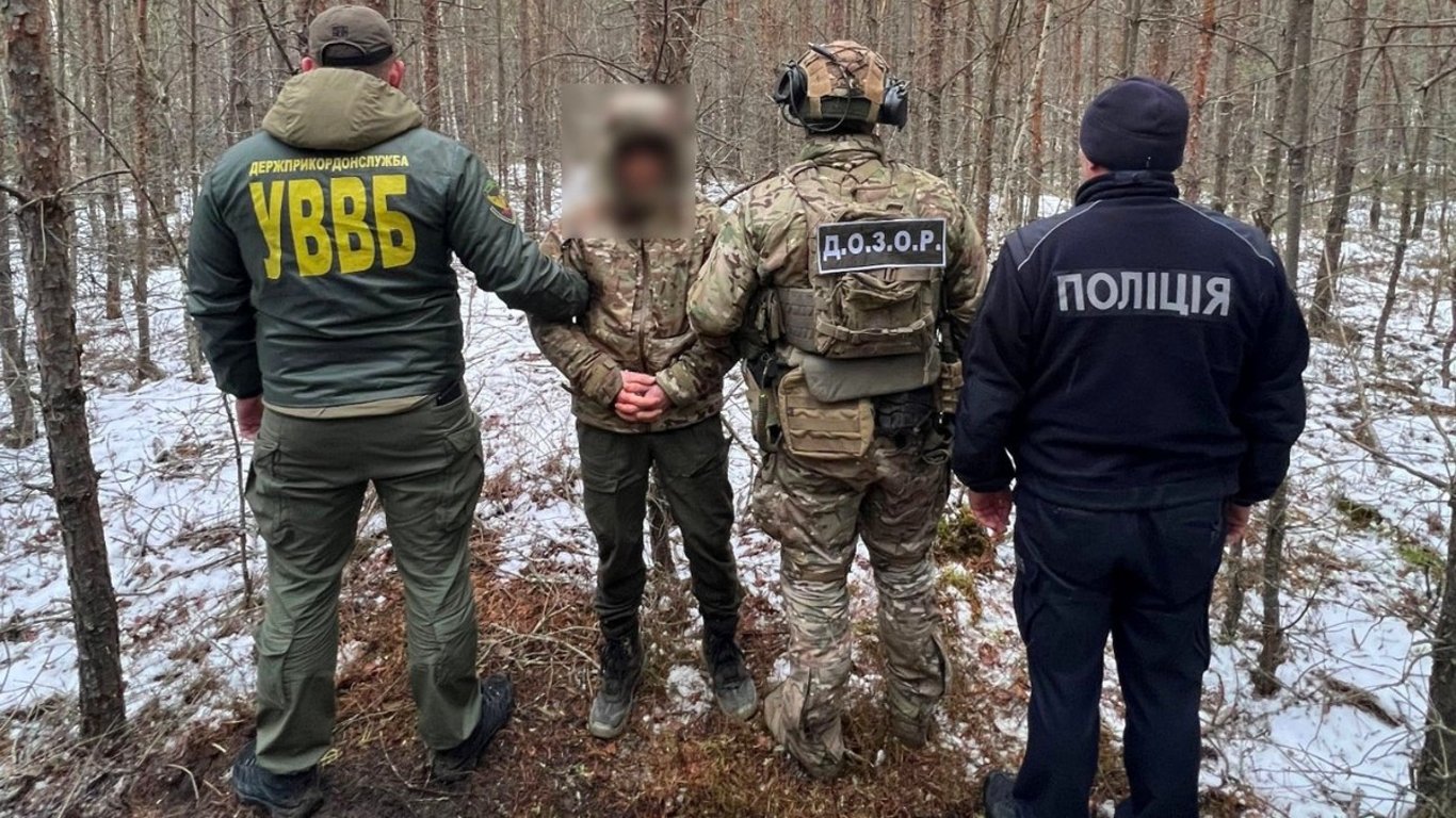 Ukrajinci rozbili gang, který pašoval muže ve vojenském věku, aby se vyhnuli armádě. Odměnu měli královskou
