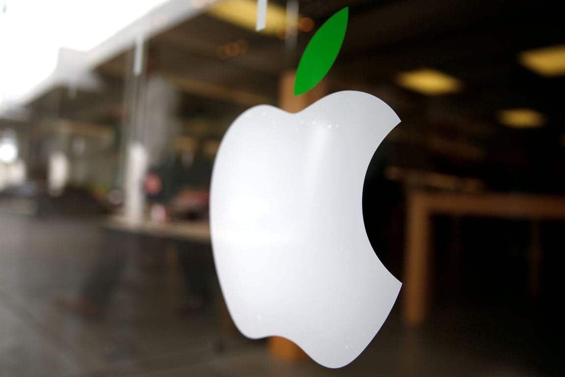 Nejhodnotnější značkou světa zůstává Apple, Muskova Tesla prudce klesla
