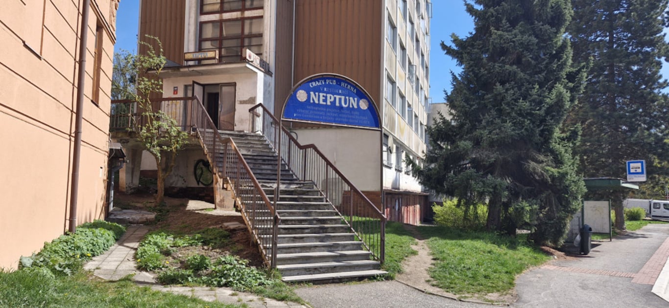 Za problémovou ubytovnu Neptun chce dát Jablonec nad Nisou maximálně 35 milionů