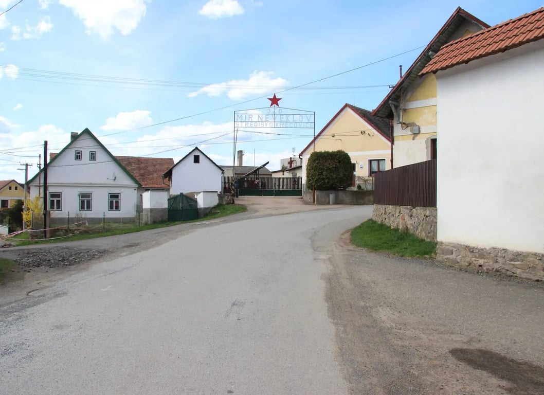 Obec z filmu Vesničko má, středisková