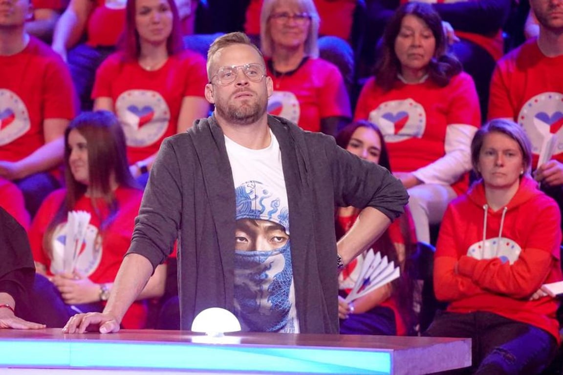 Prachař si utahoval ze Žilkové v přímém přenosu. „Odvážné, kolego,“ krotil emoce Bouček