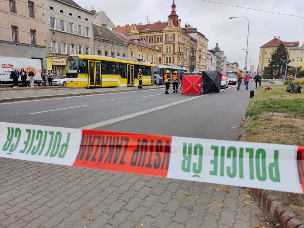 Prudký nárůst tragických nehod s chodci, mnohdy chodí na červenou