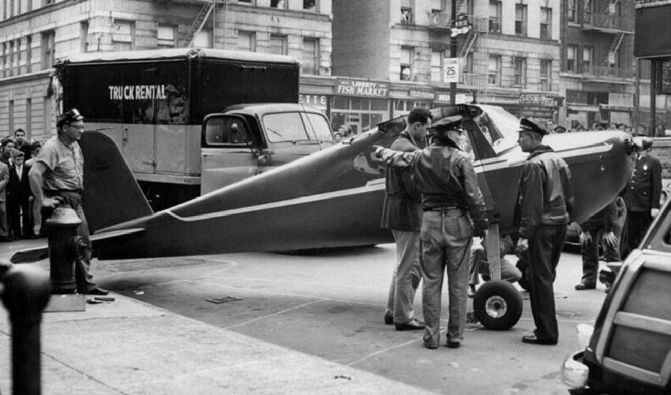 Přistát v centru města by si netroufl ani zkušený pilot. On to udělal dvakrát a měl k tomu šokující důvod