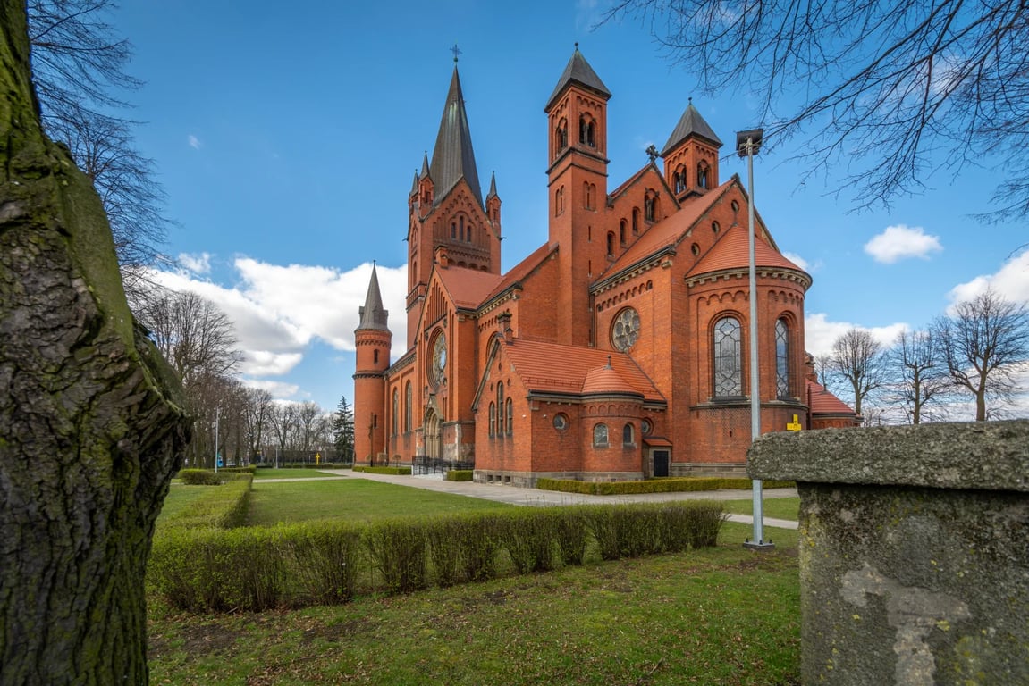 Lázeňský park, který nemá v Česku obdoby. Fontány tančí, slavní tu odpočívali celé týdny,