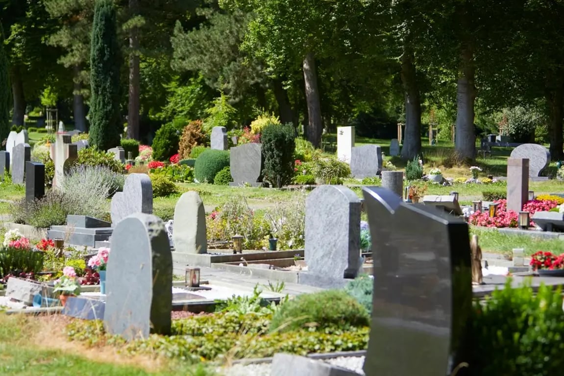 Návštěva hřbitova nevyžaduje složitá pravidla