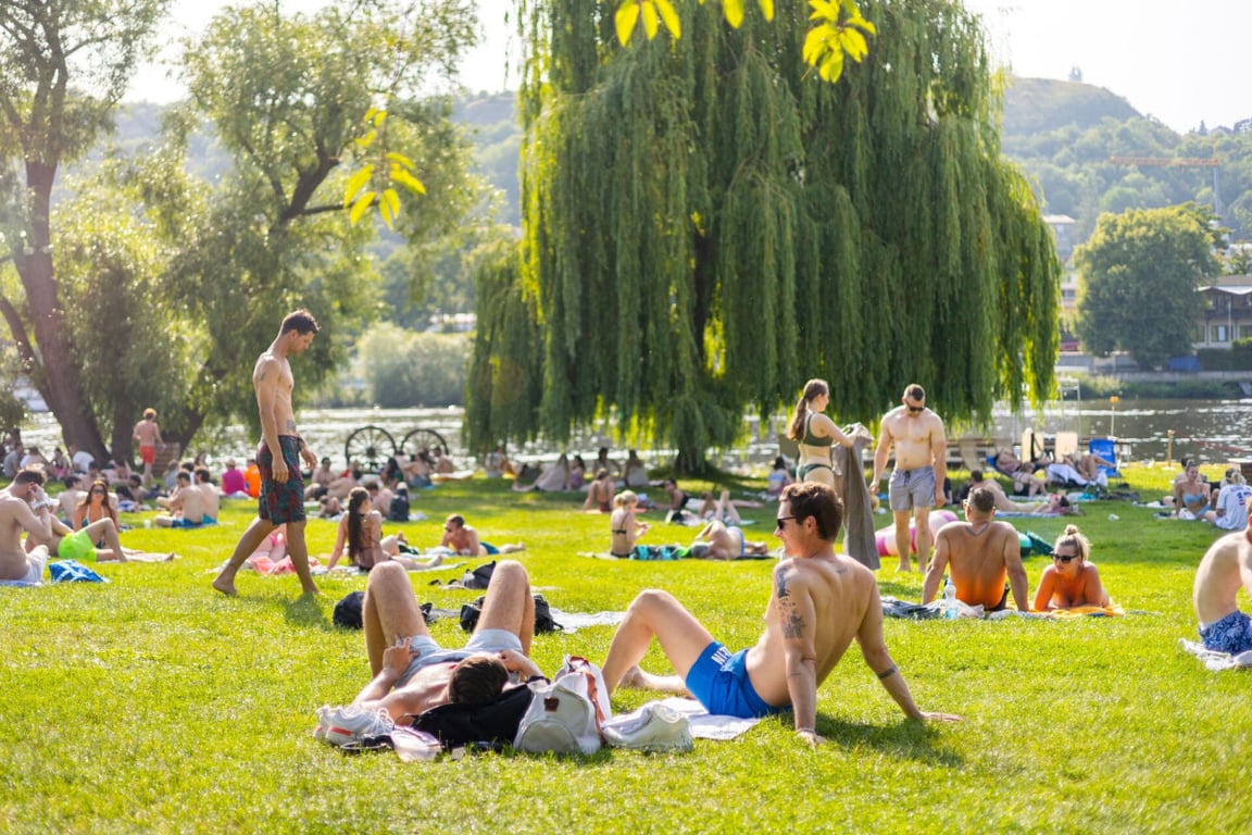 Aktuální teplé počasí už sezonu nezachrání, říkají provozovatelé koupališť