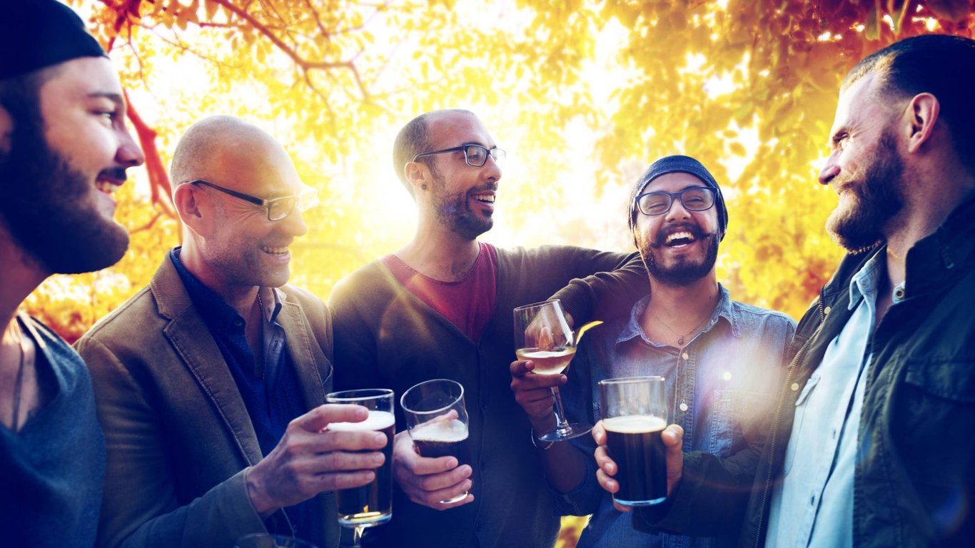 Chlapi dřív drželi slovo. Vy si radši nastavíte „připomenout později“