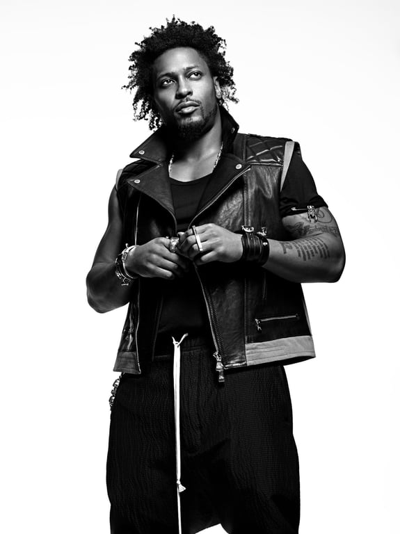 Zemřel americký zpěvák a držitel Grammy D'Angelo. Bylo mu 51 let