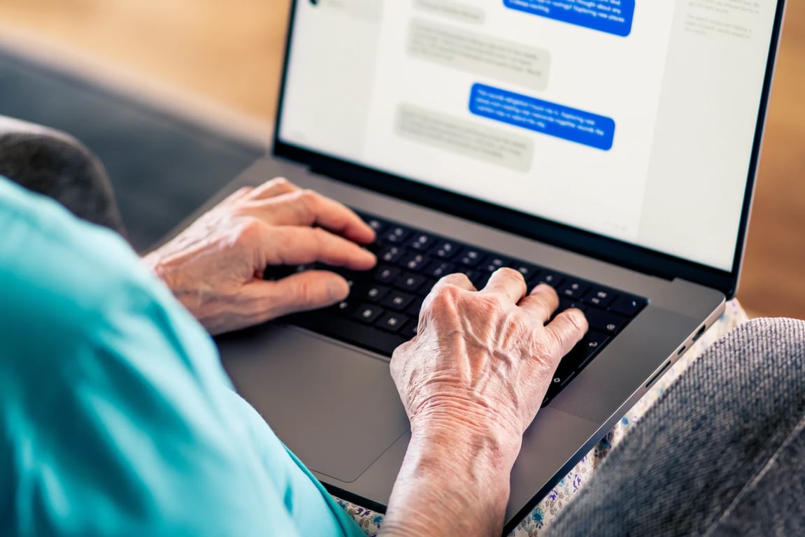 Messenger mizí ze scény! Meta vypíná oblíbenou aplikaci, Češi se brzy nedostanou ke svým zprávám.