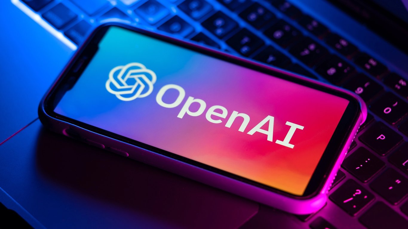 Sora 2 od OpenAI válcuje konkurenci, účet za ni ale vidět nechcete