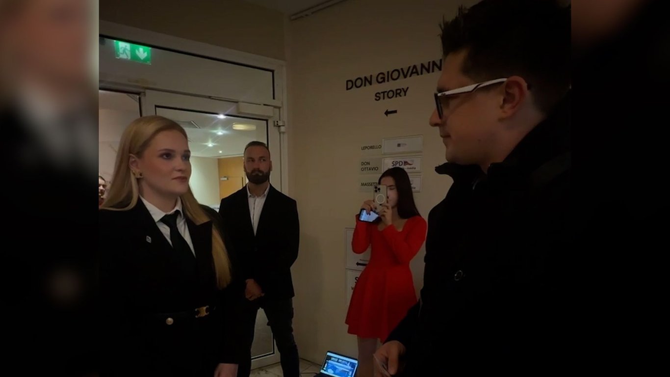 "Jste nepřátelské médium." Reportéra Aktuálně.cz odmítli pustit do štábu SPD
