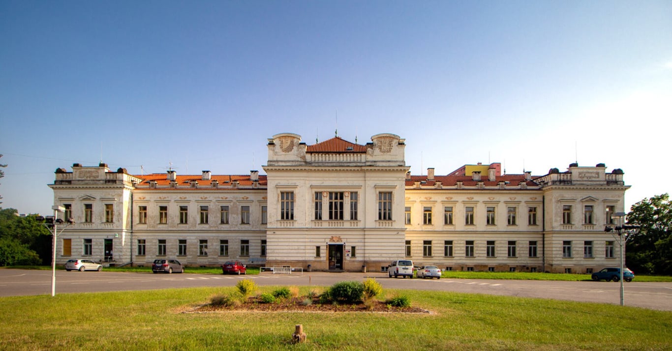 Kvůli útěkům schizofrenika skončil primář bohnické nemocnice. Čeká ji kontrola