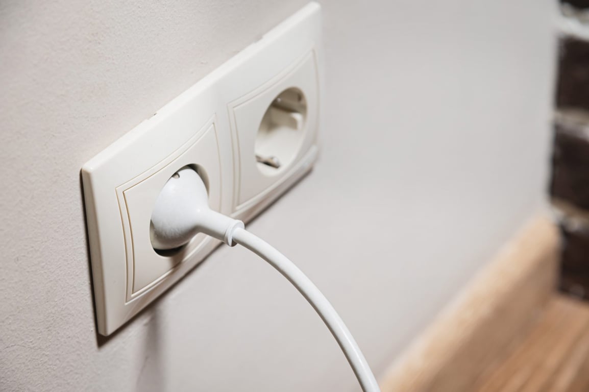 Elektrikář varuje Čechy: než přijdou mrazy, vytáhněte toto zařízení ze zásuvky. Může se poškodit, aniž byste ho zapínali