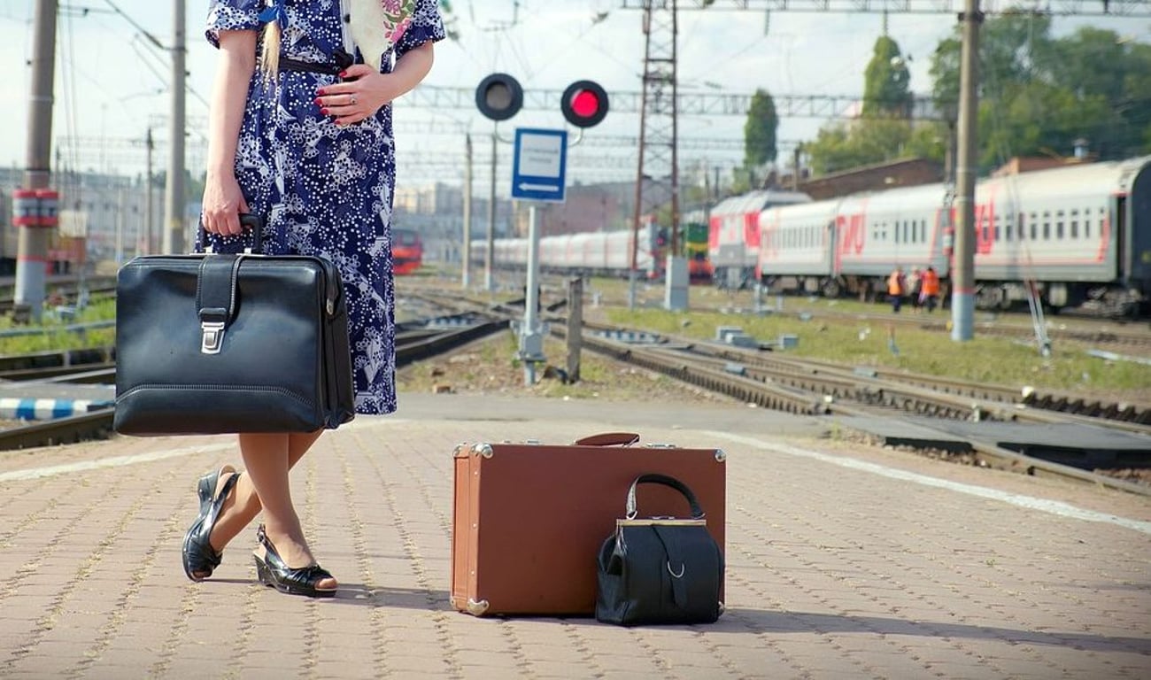 znečištěné pláže, přeplněné letovisko, ručníková válka, odliv turistů, overtourism