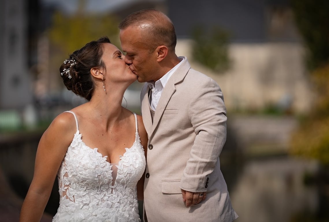 Po 16 letech vztahu do toho praštil: takhle nádhernou ženu si vzal Paklíč z Pevnosti Boyard
