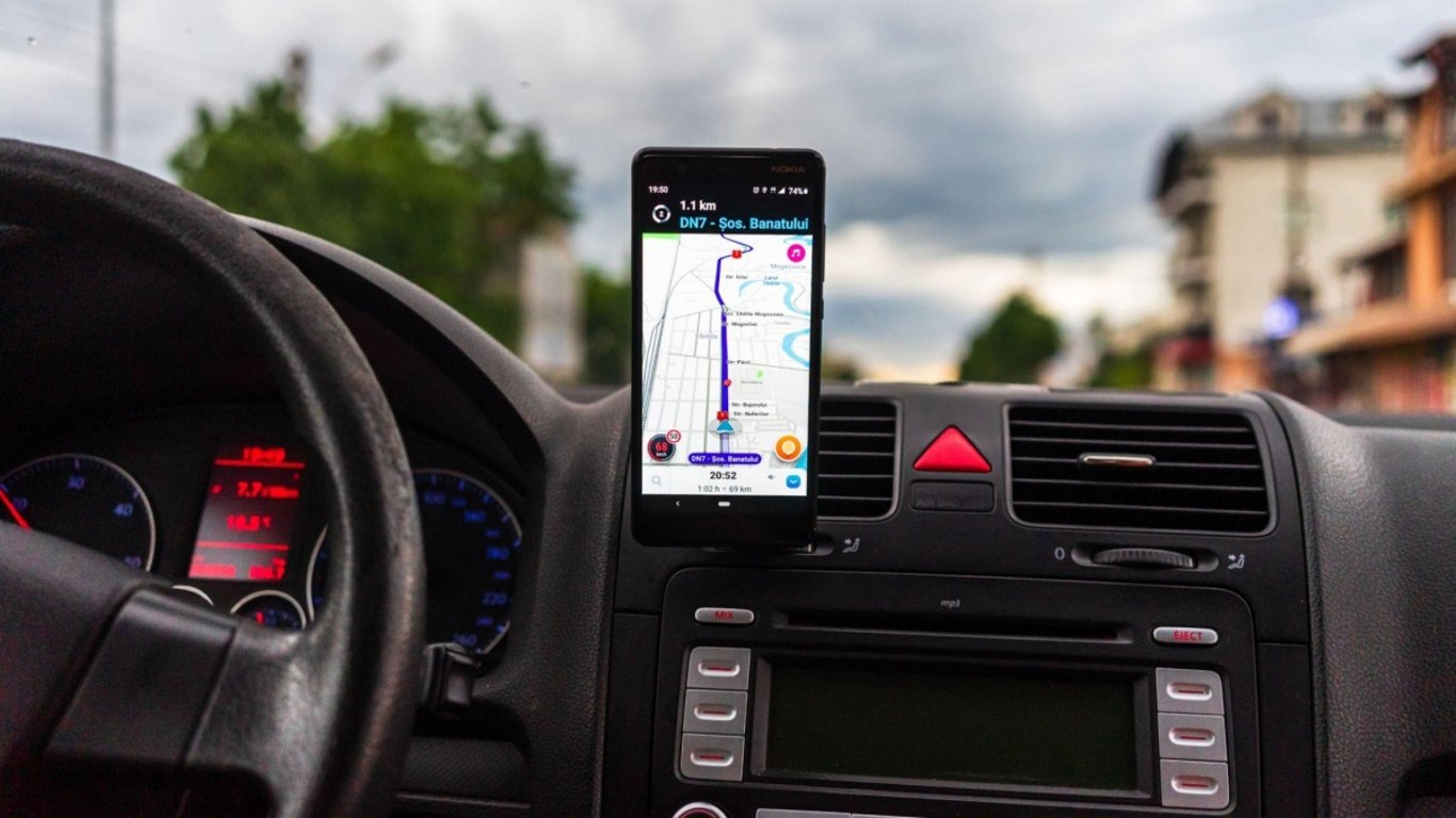 Používání GPS v telefonu může mít nečekané následky. Problém se objeví později, když už je většinou pozdě zasáhnout