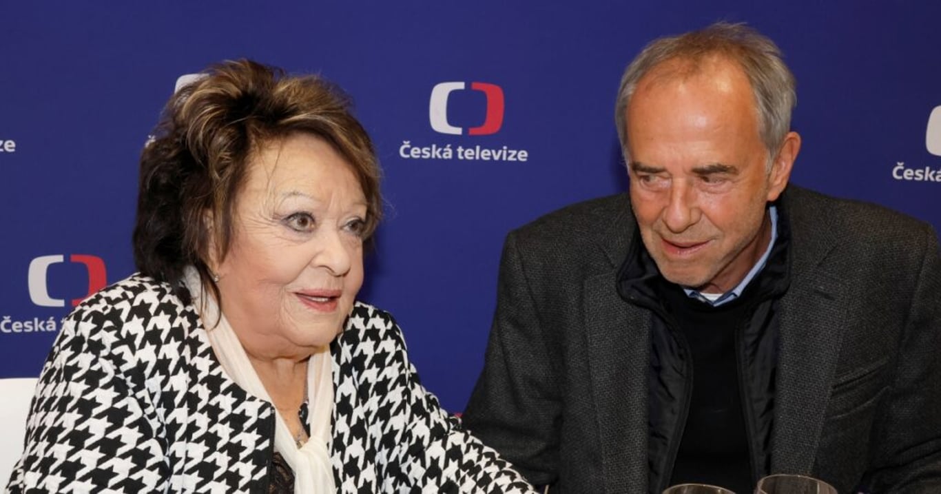 S kým žije Jiřina Bohdalová: I v nejhorších chvílích stojí po jejím boku tento pohledný o 24 let mladší miliardář