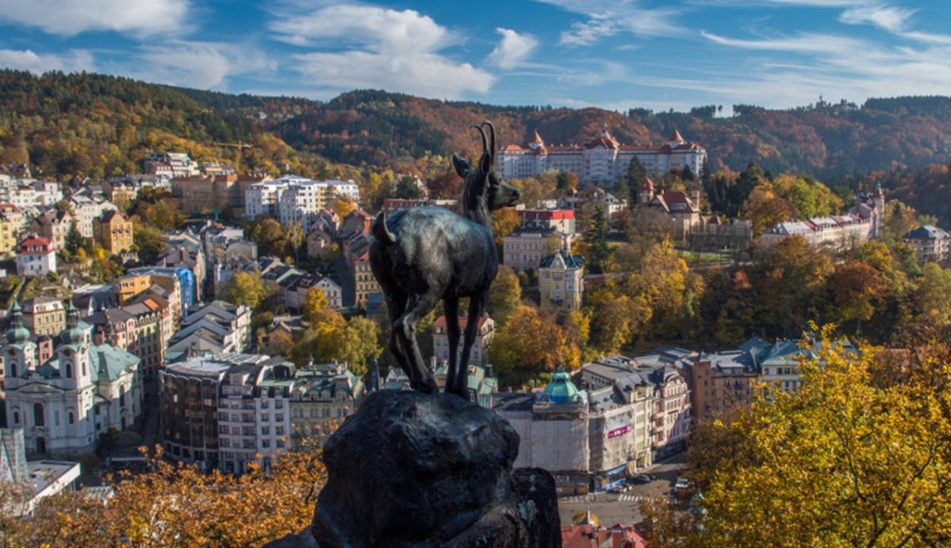 Karlovy Vary ukončily kvůli dluhu smlouvu s nájemcem restaurace Jelení skok