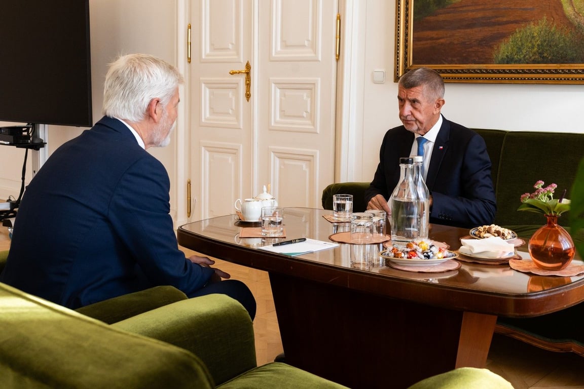 Babiš si zavařil sám. Tlačil malé strany do kouta, ale jména ministrů nemá