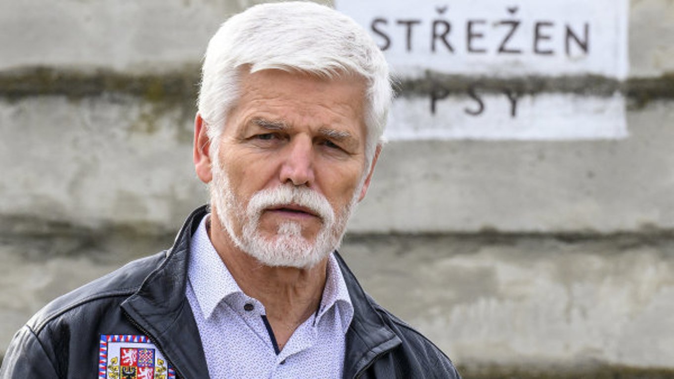 Prezident Pavel by považoval za solidní debatu o rozpočtu neodkládat