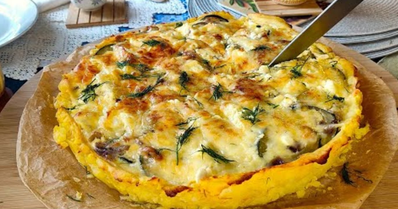 Každá návštěva mě prosí o můj vyhlášený sýrový koláč – recept je přitom tak jednoduchý a za chvíli hotový