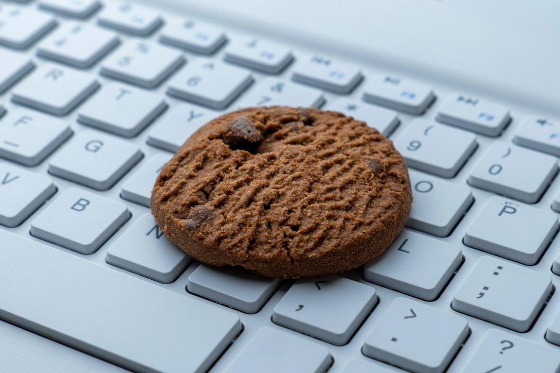 Chcete být na internetu neviditelní? Tento jednoduchý trik v Androidu vám pomůže