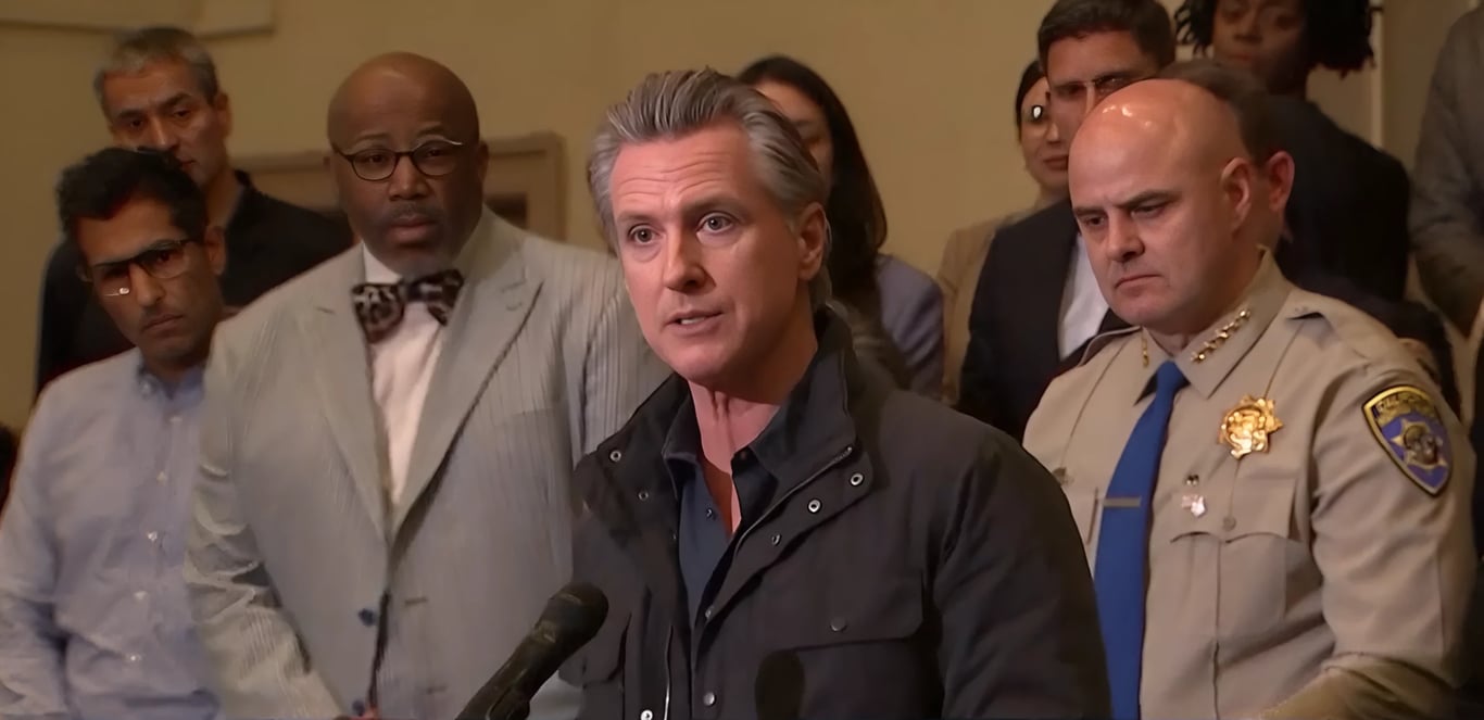 Newsom žaluje Trumpa kvůli nasazení kalifornské gardy v Oregonu