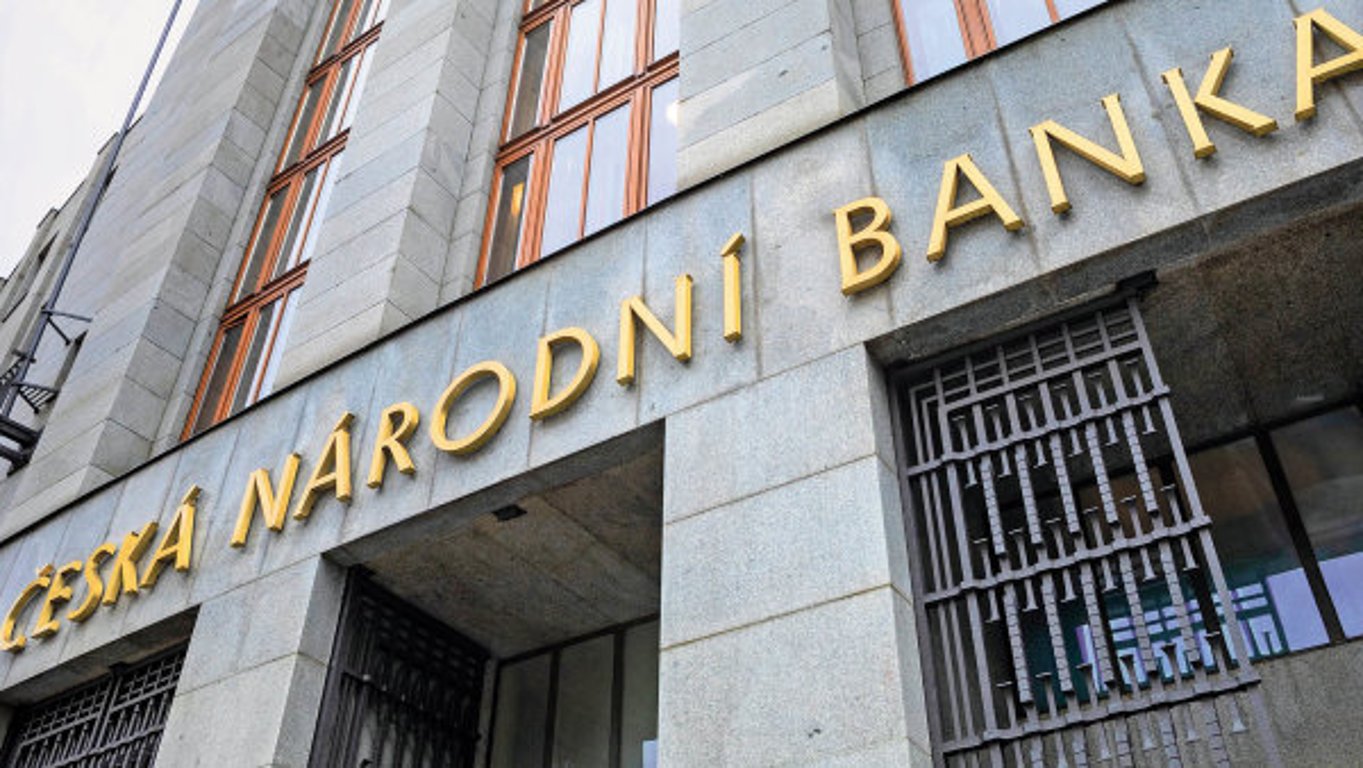 ČNB podrží sazby opět beze změny, navzdory klesající inflaci