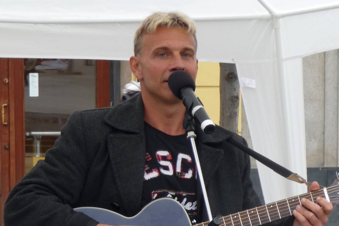 Martin Maxa se pochlubil vyrýsovaným tělem. Neprodám zubaté po šedesátce svou kůži lacino, říká