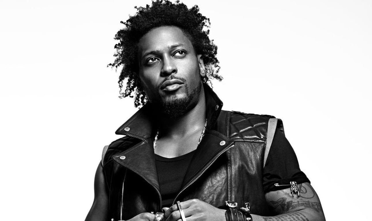 Zemřel americký zpěvák a držitel Grammy D'Angelo. Bylo mu 51 let