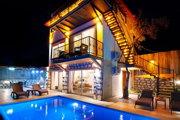 1kiralik-tatil-villasi-villasaten- (2).jpeg