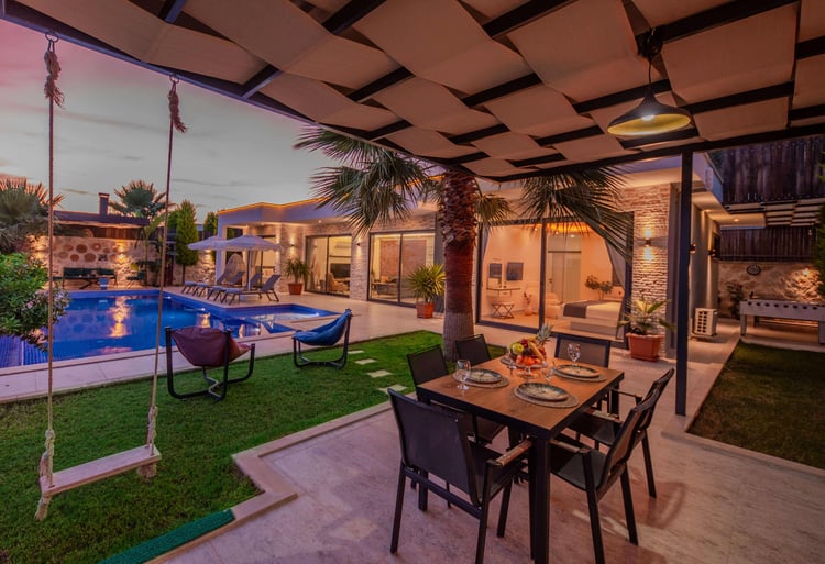 1kiralik-yazlik-villa-villa-ruzanna- (25).jpg