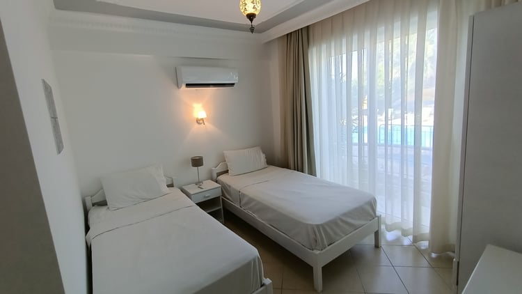 kiralik-ortak-havuzlu-apart-apart-baba- (25).jpg