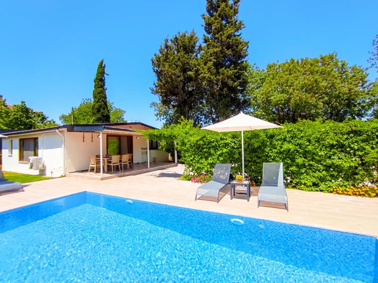 1yazlik-kiralik-tatil-villasi-villa-limon- (5).jpeg