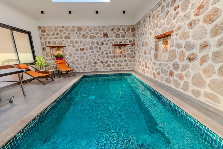 1kiralik-yazlik-jakuzili-villa-villa-elysium- (35).jpeg