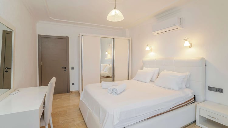 1kiralik-deniz-manzarali-villa-villa-beyaz- (32).jpg